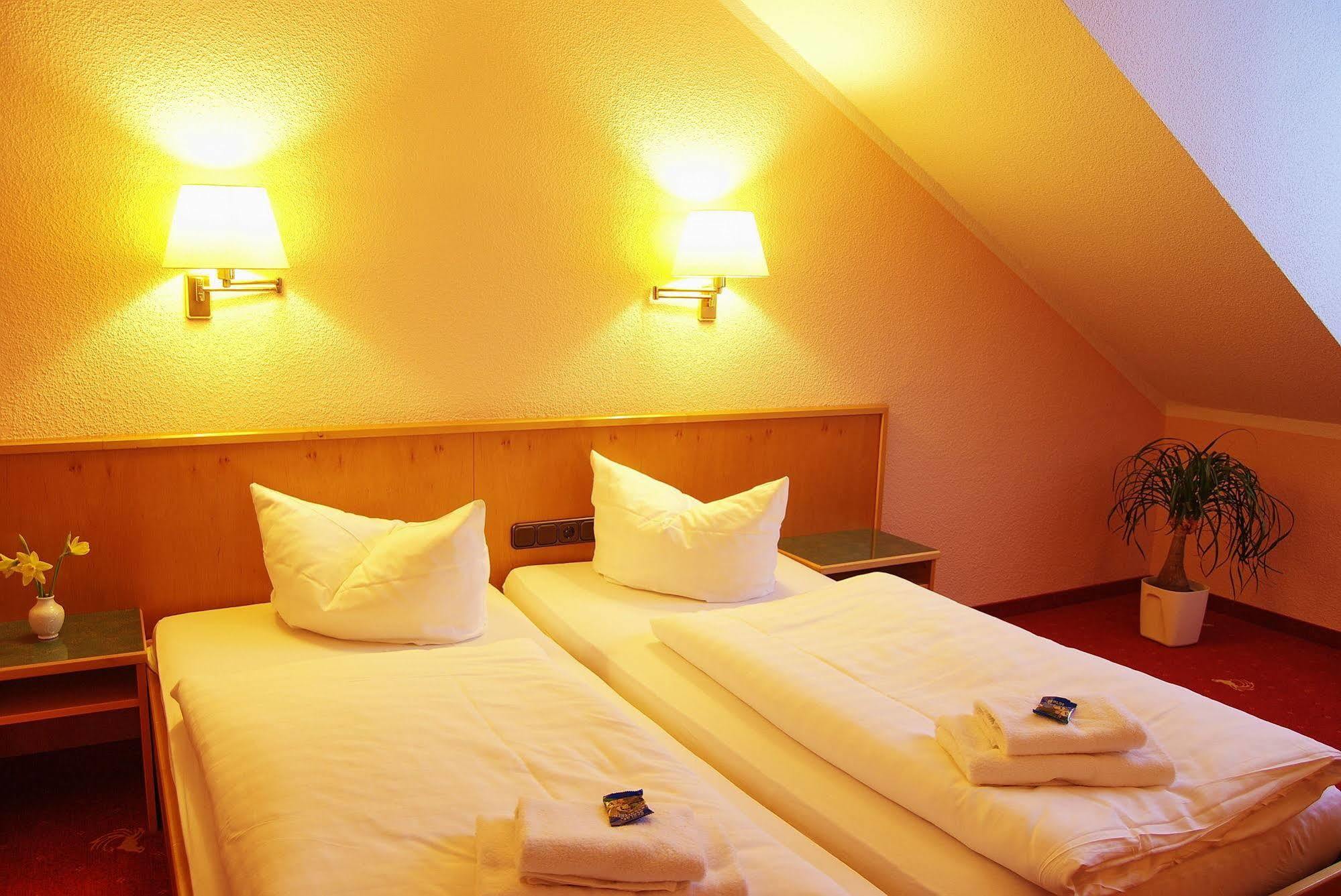 Hotel Goldener Fasan Oranienbaum-Woerlitz Dış mekan fotoğraf